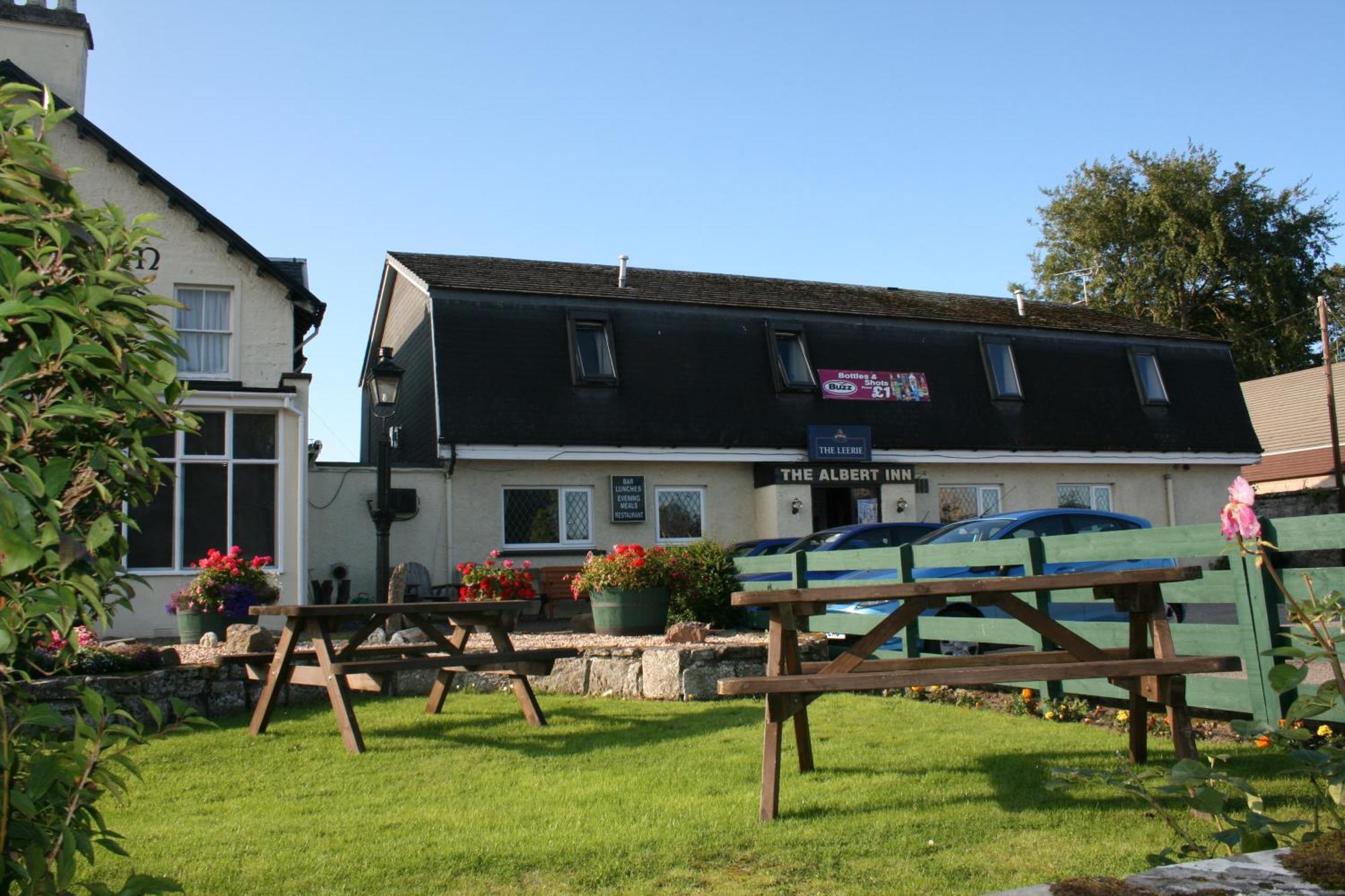 The Albert Inn Nairn Ngoại thất bức ảnh